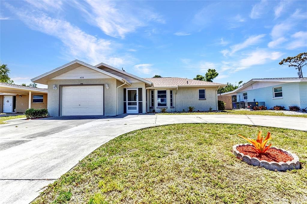 428 Briarwood Rd, Venice, FL 34293 | MLS #C7508788 | Zillow