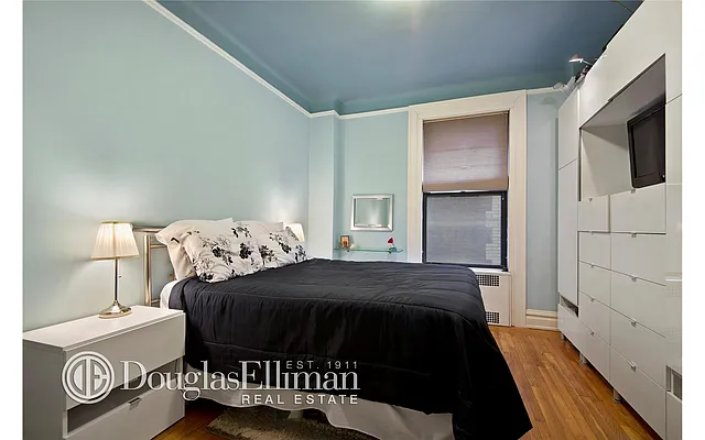 Sold by Douglas Elliman | media 4