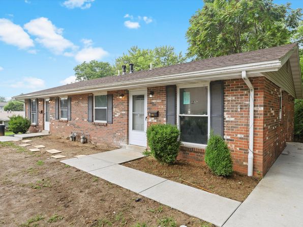5 Manor Dr #1