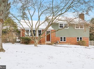 233 S Pennell Rd, Aston, PA 19063