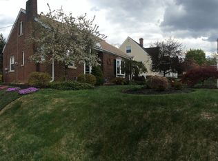 2351 S Law St, Allentown, PA 18103