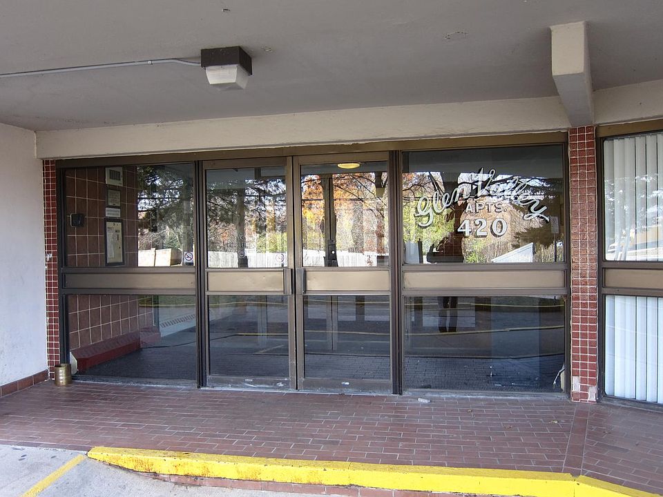 1st image of 420 Greenhill Ave