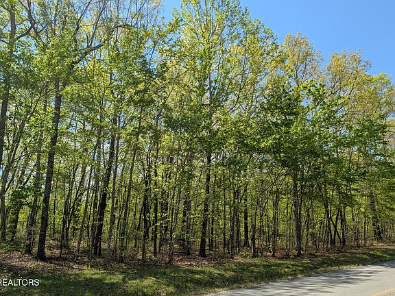 2nd image of Cumberland Lakes Dr