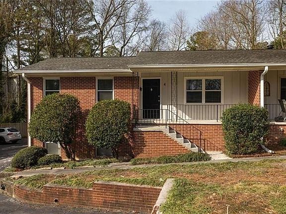 5th image of 2941 Caldwell Rd NE