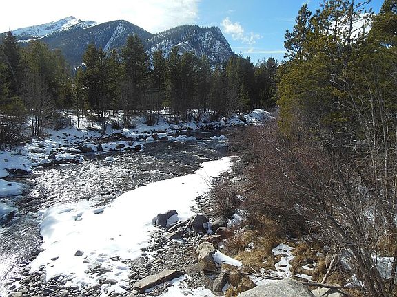 3rd image of 734 Lagoon Dr
