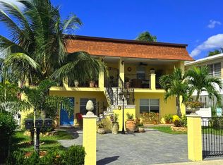 121 S Lakeside Dr APT 2, Lake Worth, FL 33460