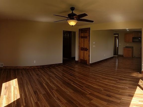 3rd image of N Farmington Ln #N6832