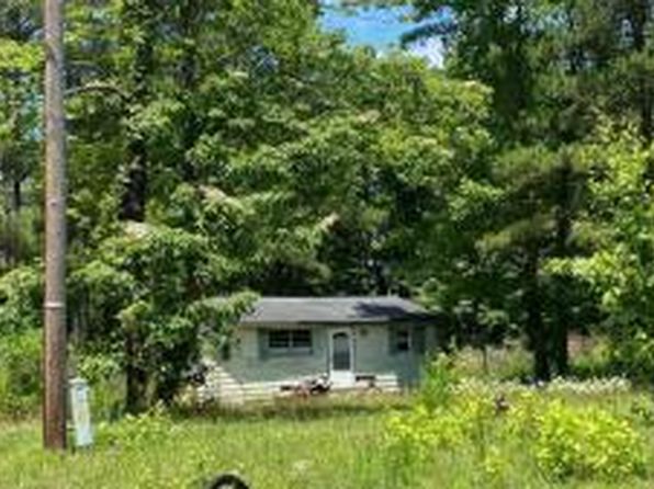 3541 Holden Acres Dr, Wendell, NC 27591