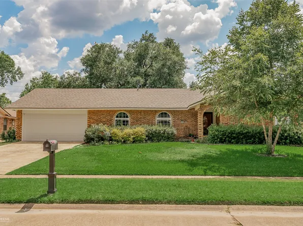 7440 Camelback Dr, Shreveport, LA 71105