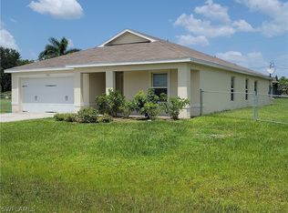 2947 SW 7th Place Cpe, Cape Coral, FL 33914