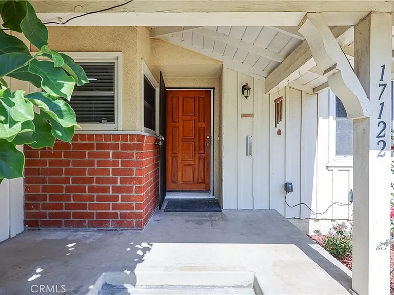 17122 Spinning Ave — Photo 3