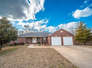 10535 Limestone Ln, Rolla, MO 65401