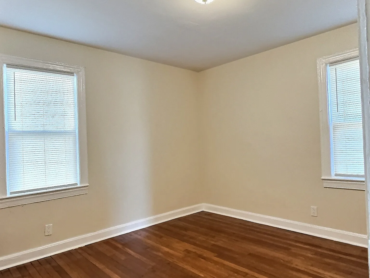 2 bed, 780 sqft, $1,150 — Photo 4