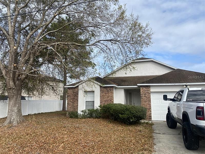 1st image of 1020 Derbyshire Dr