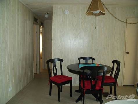 EATIN KITCHEN AREA