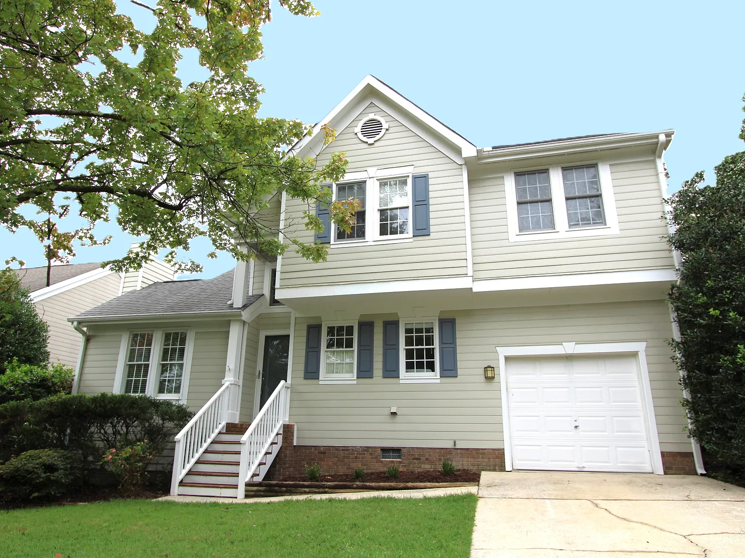 Charming Park Village Home Available Immediately — Photo 1