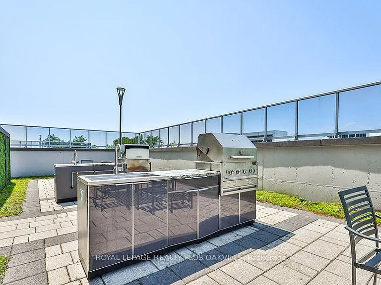 2087 Fairview St #2207 — Photo 18