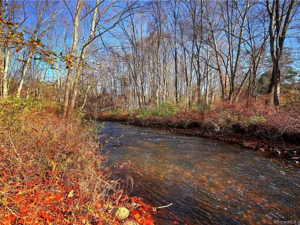 81 Oneil Rd, Oxford, CT 06478