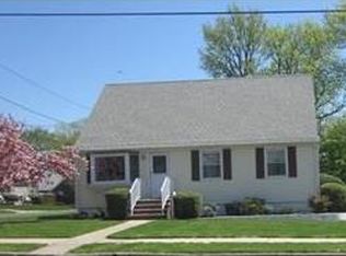 734 Ridgedale Ave, Woodbridge, NJ 07095