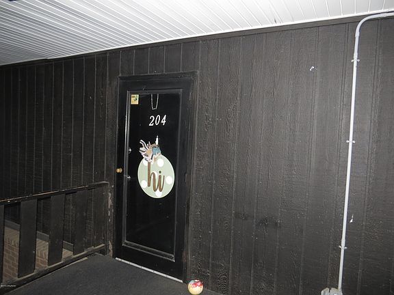 4th image of 3501 Lodge Ln APT 204