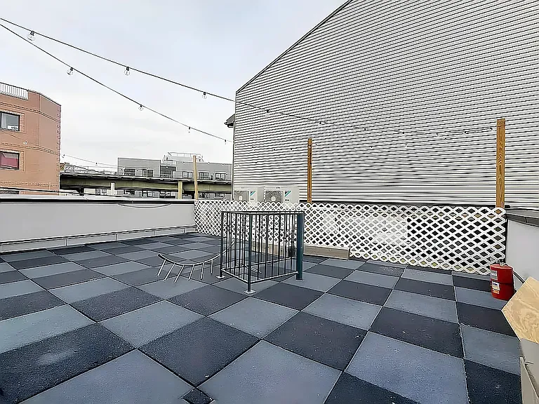 207 Central Ave #4A — Photo 2