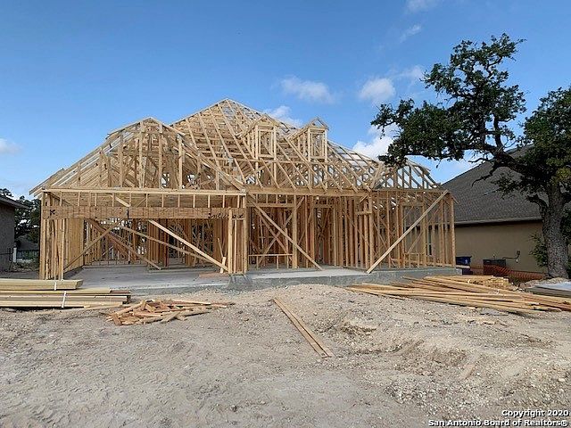2nd image of 29019 Pfeiffers Gate #Au471y