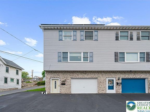 2nd image of 326 Chestnut St