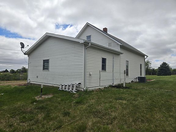 5th image of T 1136th Rd