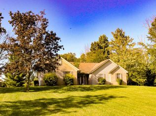 290 E Fosters Maineville Rd, Maineville, OH 45039