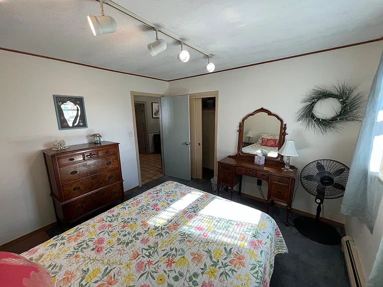 32 Campton St #A — Photo 10