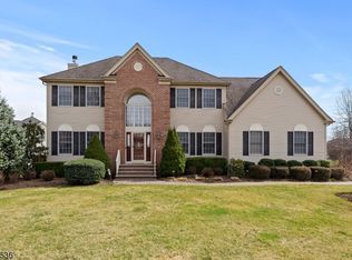 1 Mersher Ct, Hillsborough, NJ 08844