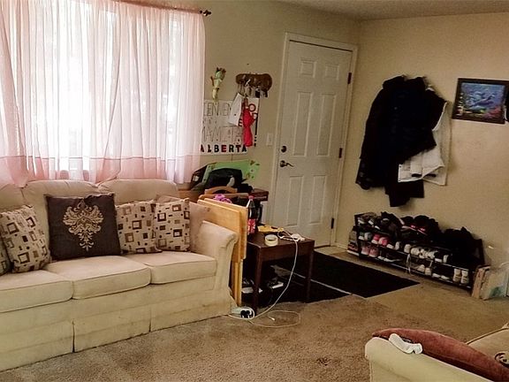 5th image of 8718 Lochburn Ln SW