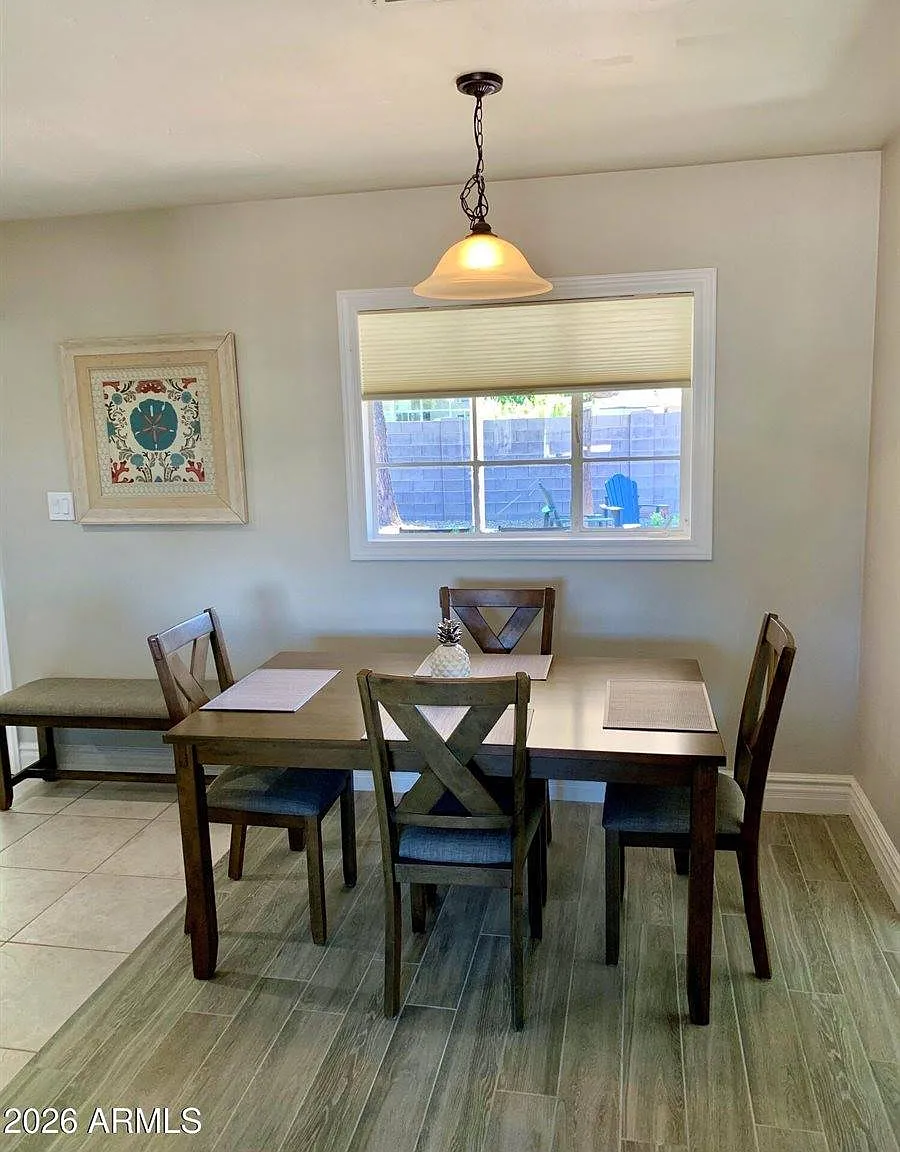 3 bed, 1386 sqft, $3,400 — Photo 3