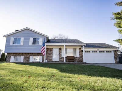 1216 Keble Ln, Oxford, MI, 48371