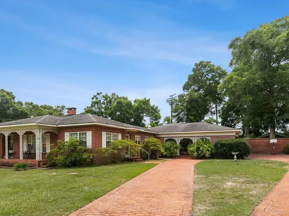 138 White Ave, Ozark, AL 36360
