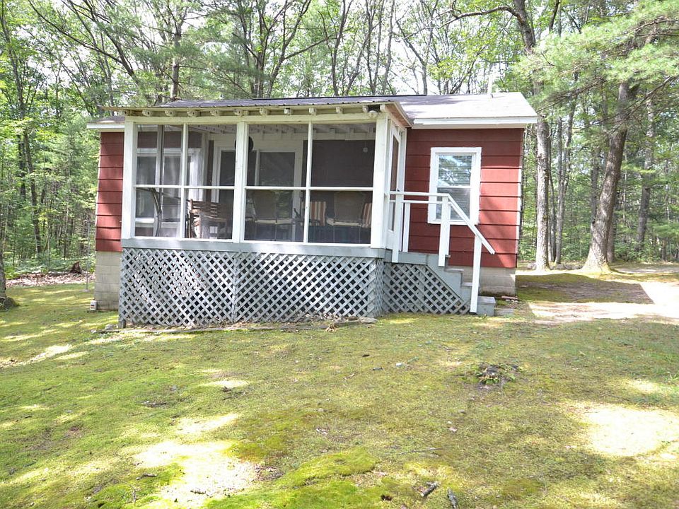 1st image of 1251 Woodland Dr