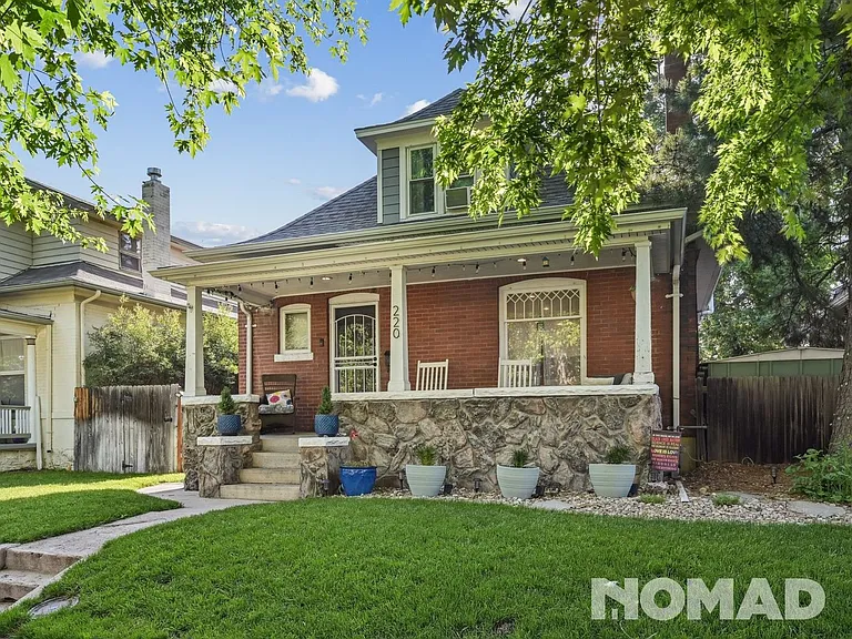 220 S Emerson St — Photo 2