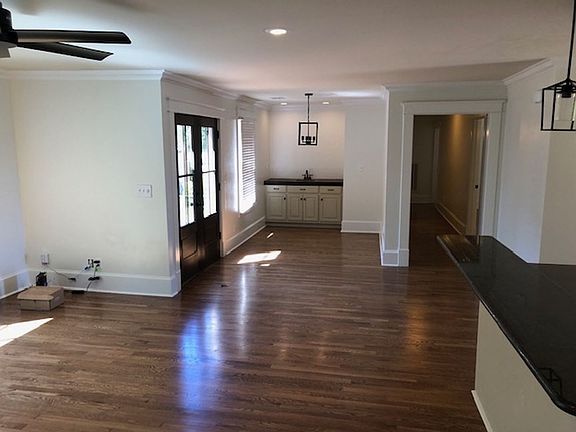 3rd image of 1010 Belledeer Dr
