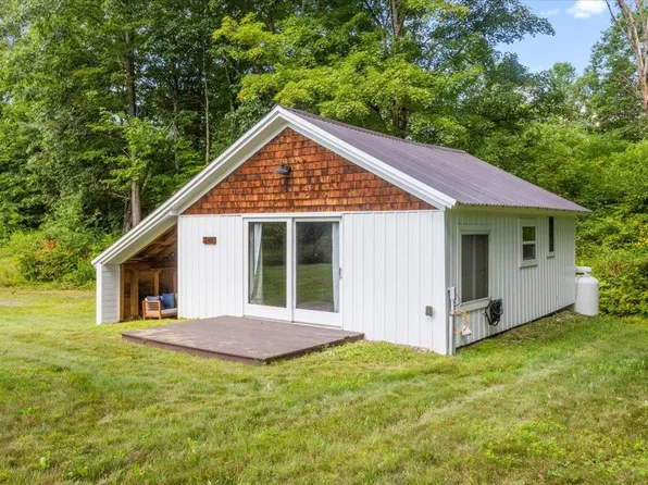 288 River Road, Ryegate, VT 05042