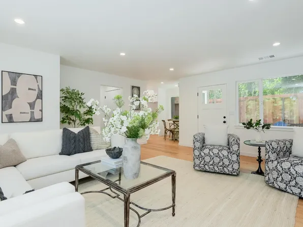 2338 Amherst St, Palo Alto, CA 94306