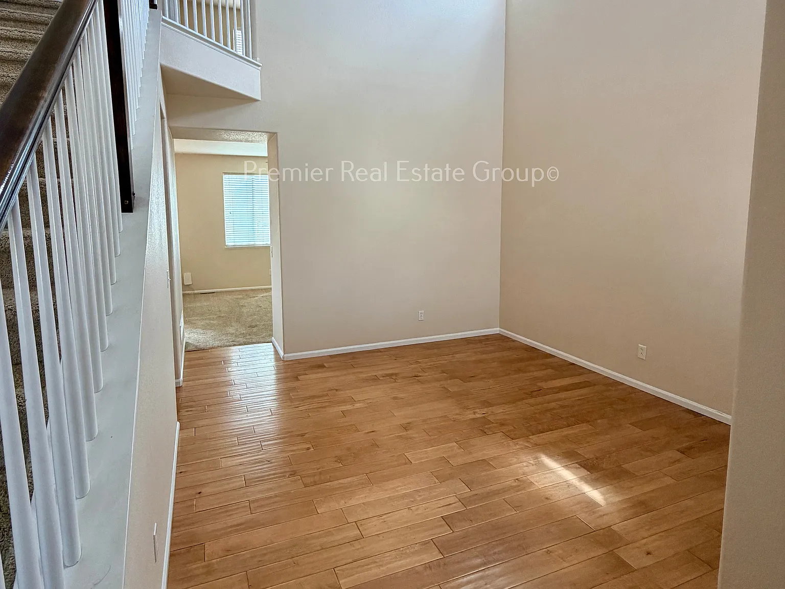 5 bed, 2800 sqft, $2,785 — Photo 4