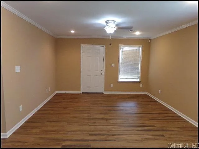 6455 Lilac Dr — Photo 4
