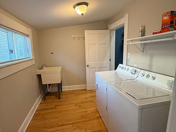 4th image of 815 E 16th St