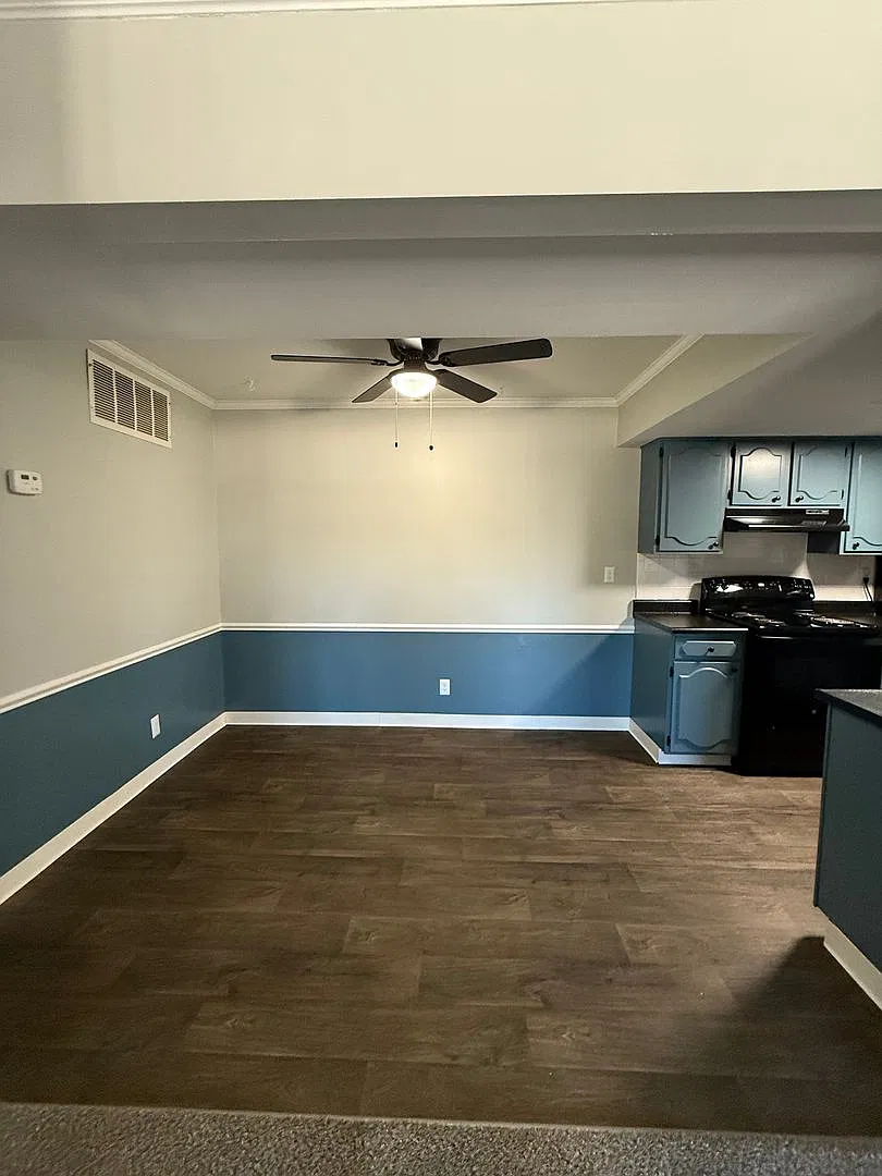 Stratford West Apartments — Photo 3