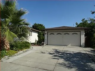 1483 Goldenlake Rd photo 1