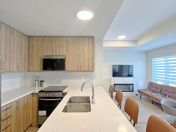 2nd image of 156 Matawin Ln
