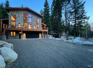 916 Camas Pl, McCall, ID 83638