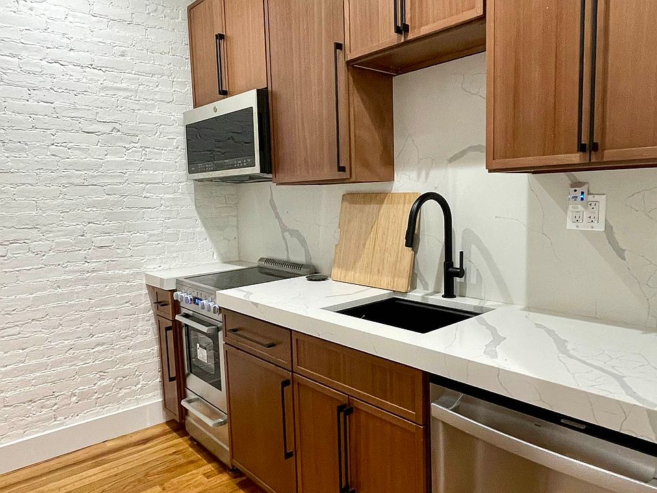1st image of 214 E 83rd St APT 4B