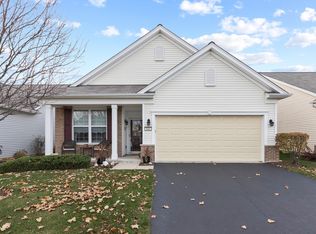 840 Cascade Falls Dr, Elgin, IL 60124