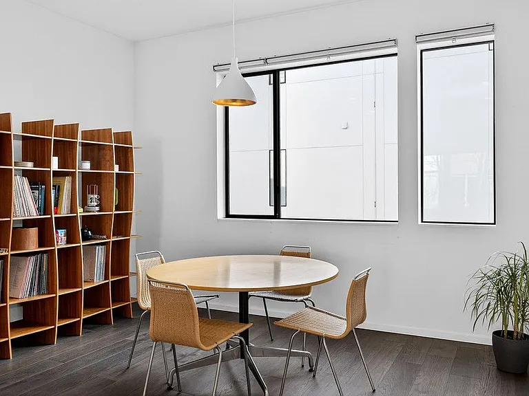 979 Eames Walk — Photo 15